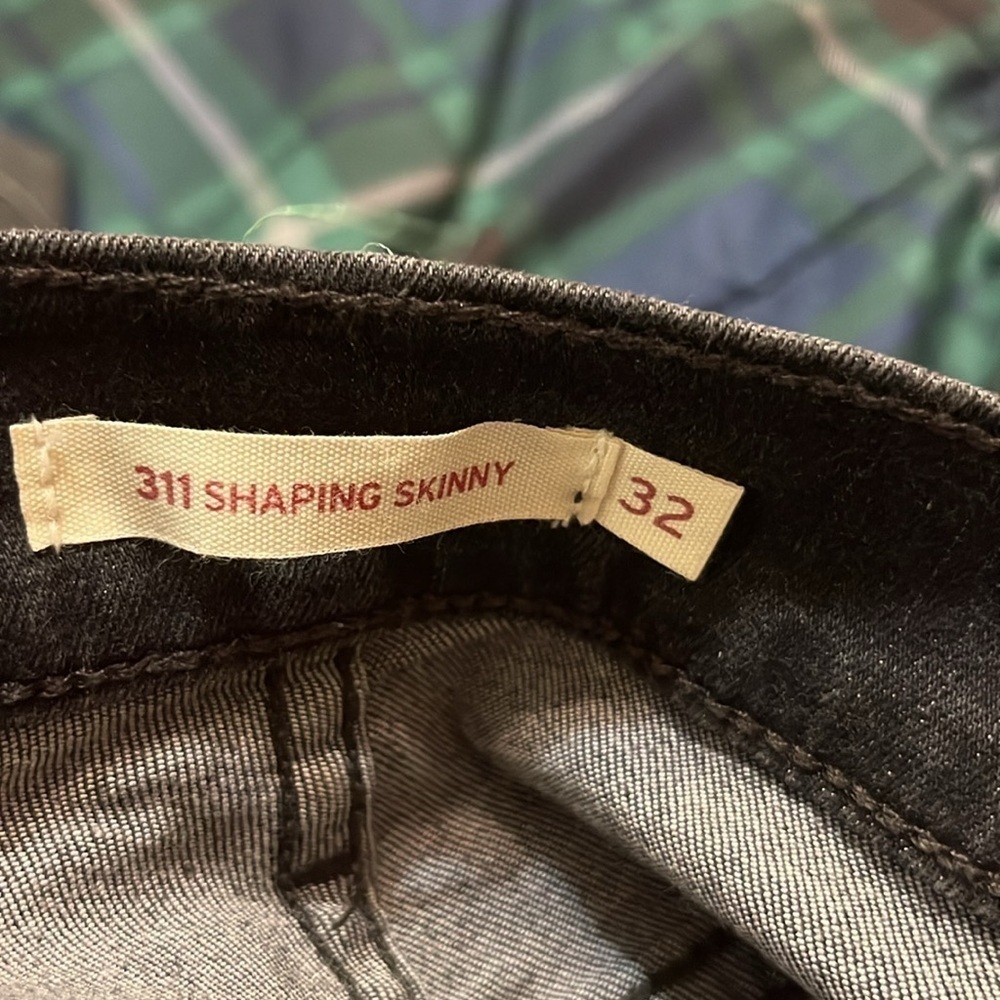 NWT Levi's Women's 311 Shaping Skinny Jeans 14 short - Picture 6 of 7